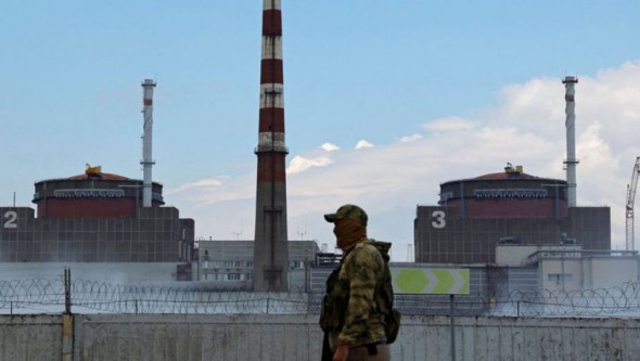 O nouă înfrângere pentru Putin. Ruşii s-ar pregăti să părăsească centrala nucleară Zaporojie